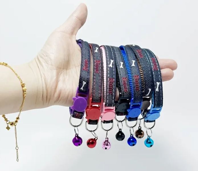 Adjustable Cat Collar with Bell